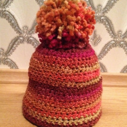 Crochet pompom hat no. 53-55